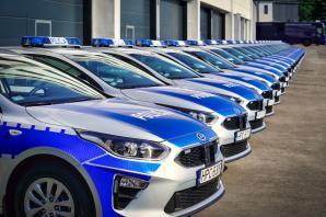 [VIDEO] Nowe radiowozy dla komend policji