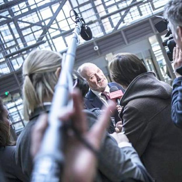 Bruksela: Spotkanie ministrów obrony UE.  Wszystkie działania UE w sferze obronnej muszą być koordynowane z NATO i nie mogą wchodzić w konflikt z analogicznymi działaniami NATO.