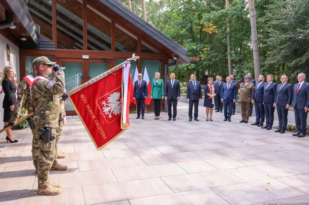 Uroczystość nadania Ośrodkowi Szkoleniowo-Konferencyjnemu CBA w Lucieniu imienia Prezydenta RP Lecha Kaczyńskiego